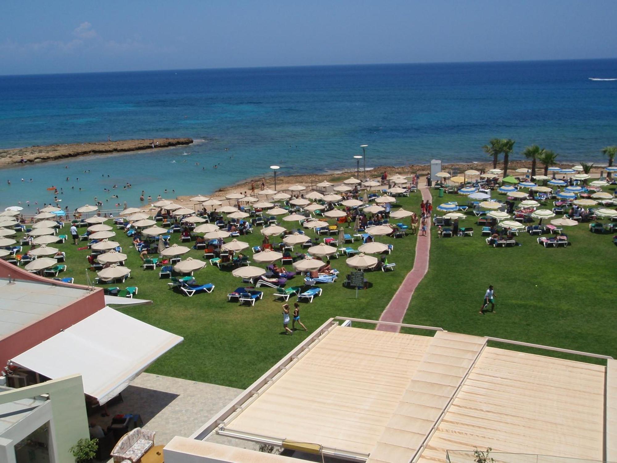 Polyxenia Isaak Luxury Villas And Apartments プロタラス エクステリア 写真