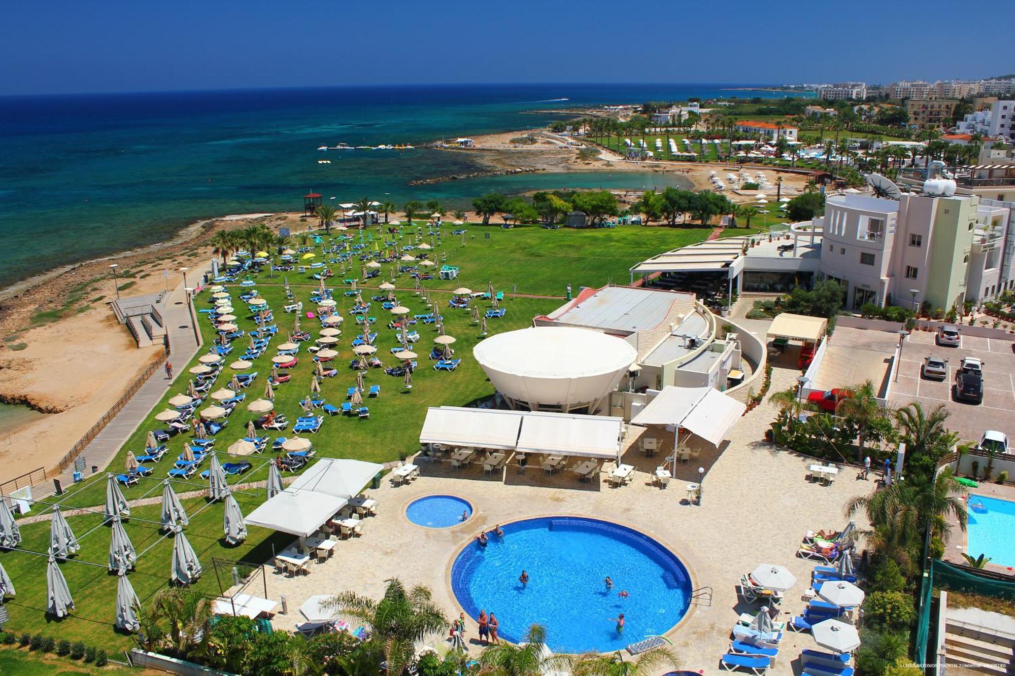 Polyxenia Isaak Luxury Villas And Apartments プロタラス エクステリア 写真