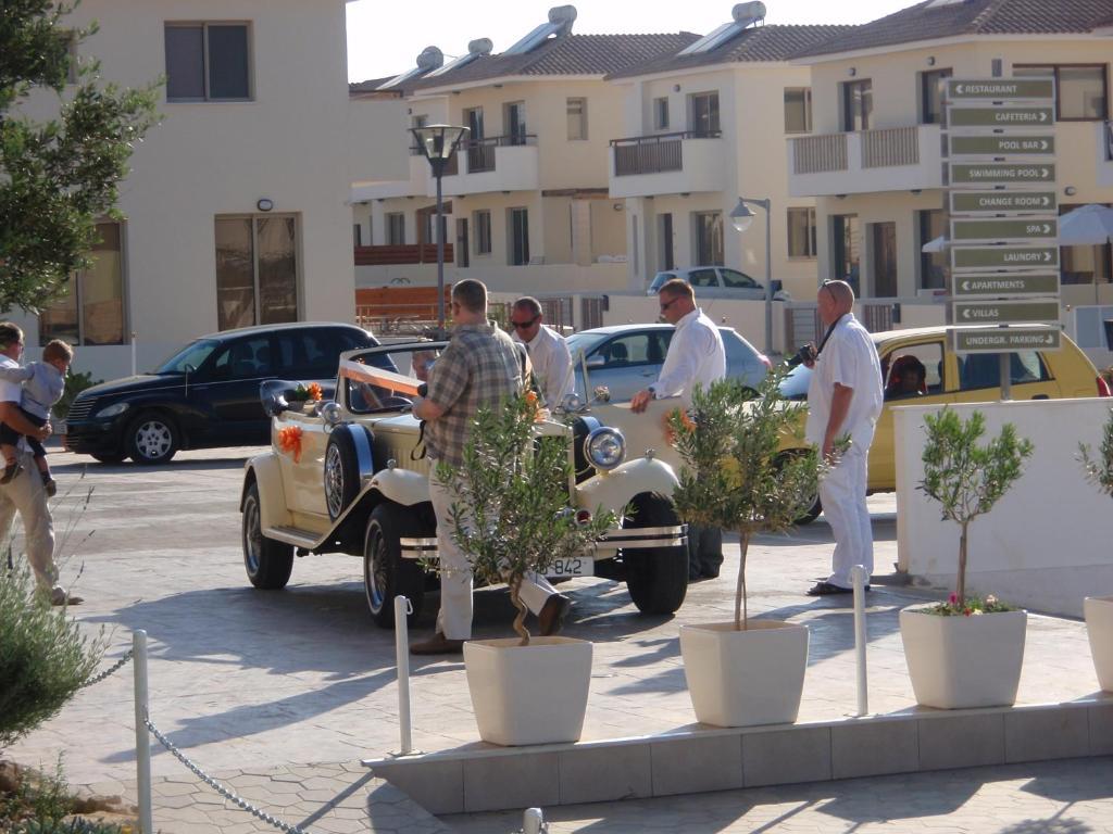 Polyxenia Isaak Luxury Villas And Apartments プロタラス エクステリア 写真